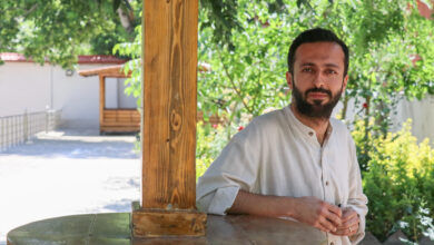 آخرین گفتگوی زنده یاد «حسام محمودی» با صبا آخرین گفتگوی زنده یاد «حسام محمودی» با صبا