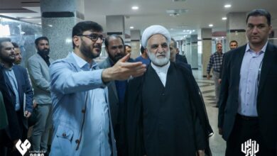 گزارش خبری بازدید رئیس قوه قضاییه از پشت صحنه سریال «بازپرس» گزارش خبری بازدید رئیس قوه قضاییه از پشت صحنه سریال «بازپرس»