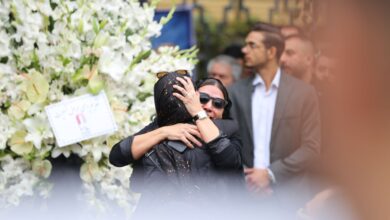 تشییع پیکر زنده یاد آتیلا پسیانی تشییع پیکر زنده یاد آتیلا پسیانی