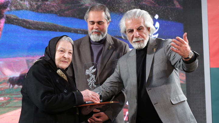 بزرگداشت آزیتا لاچینی، محسن روشن و اسفندیار شهیدی در جشنواره ۴۴